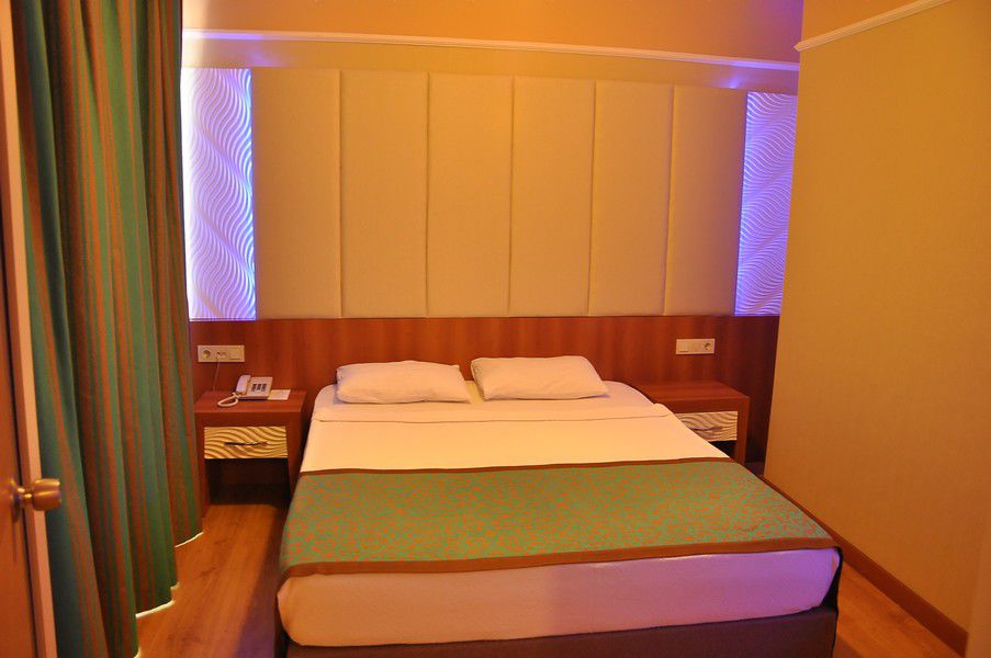 Cleopatra Tac Hotel & Apart Alanya Exteriör bild